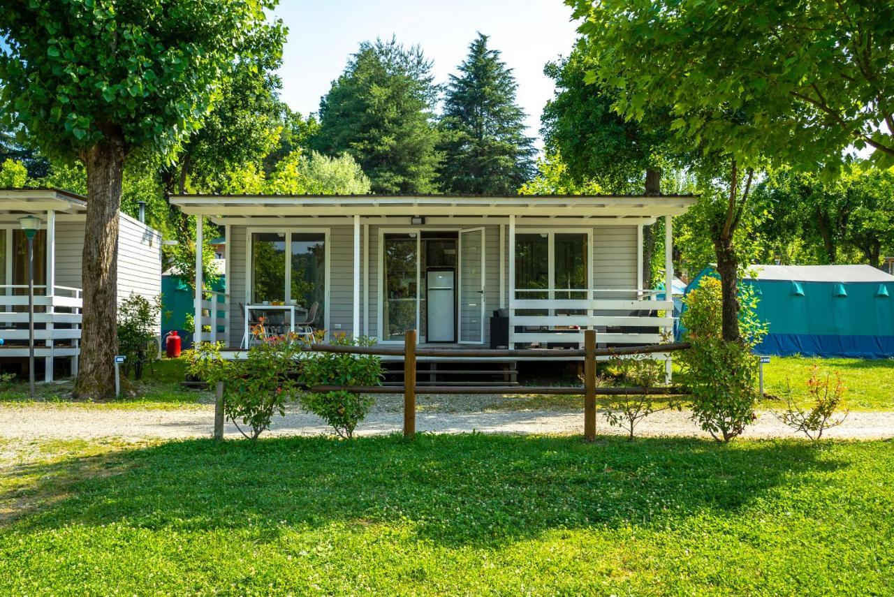 Camping Lido Verbano Castelletto sopra Ticino Extérieur photo