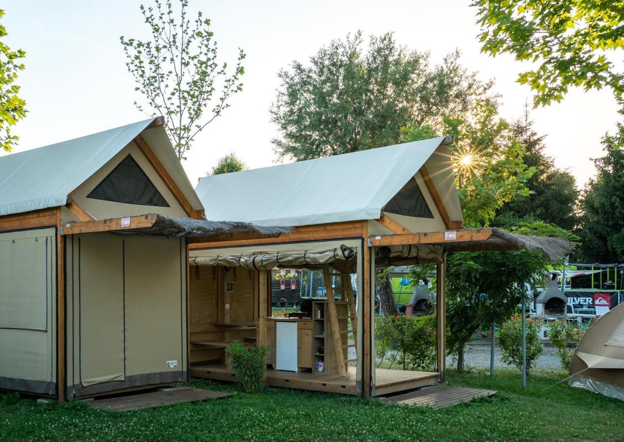 Camping Lido Verbano Castelletto sopra Ticino Extérieur photo