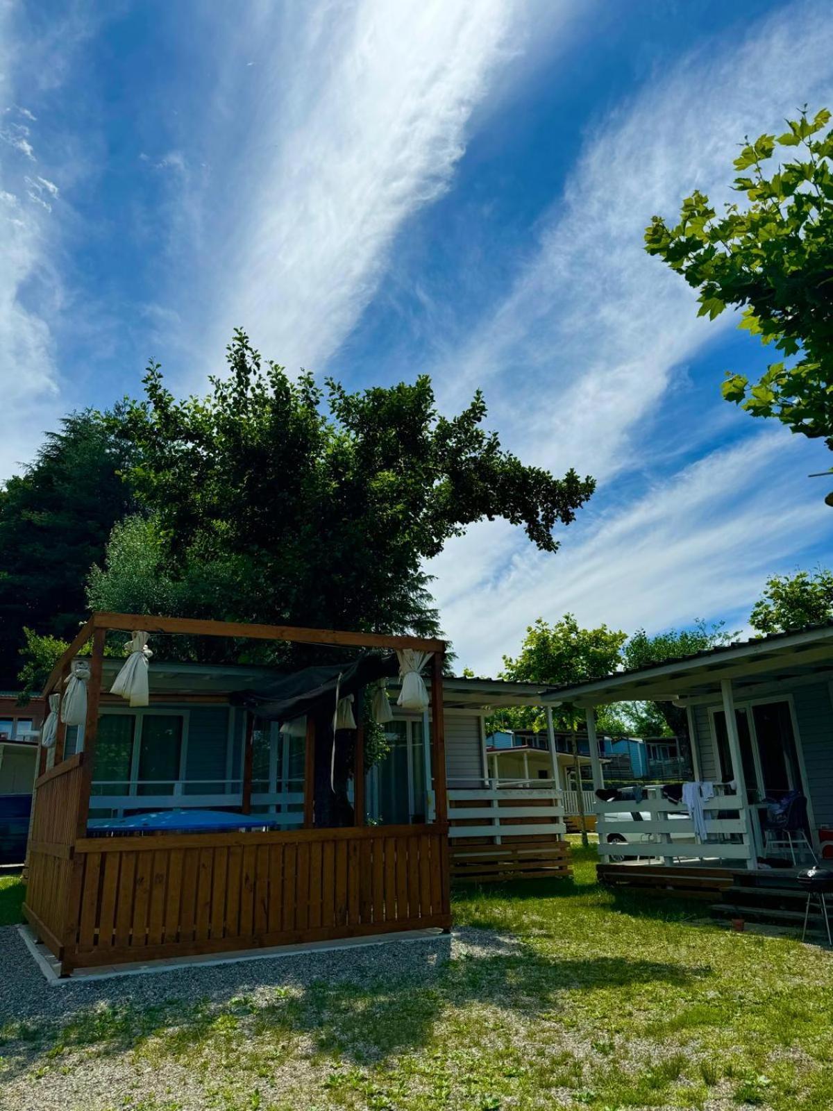 Camping Lido Verbano Castelletto sopra Ticino Extérieur photo